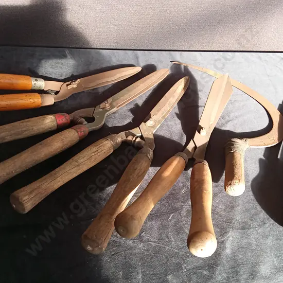6 HAND TOOLS