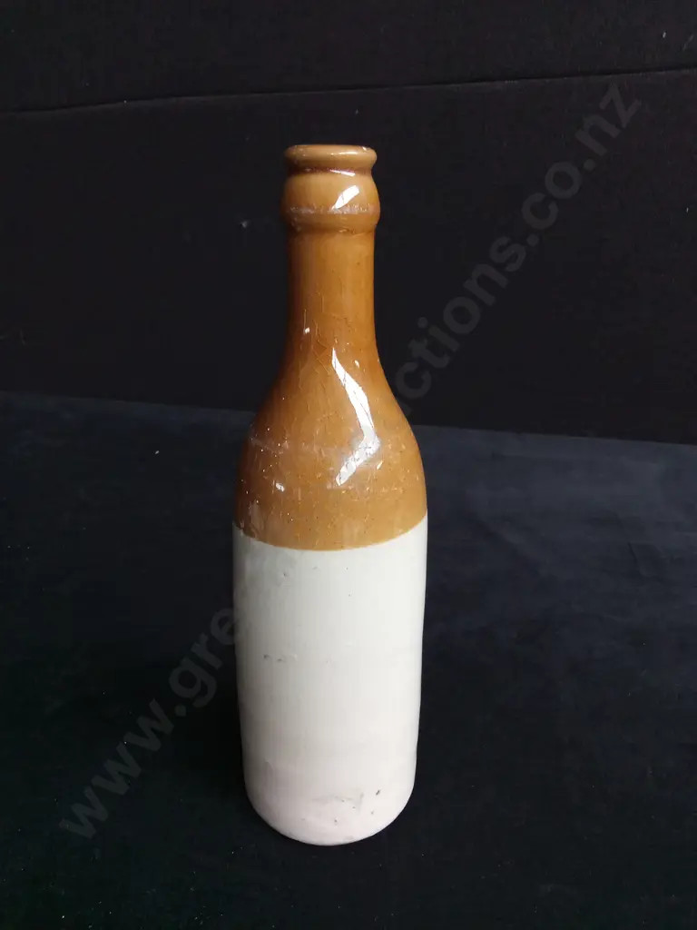 VINTAGE HANDLEY'S ORIGINAL GINGER BEER BOTTLE Image 1++