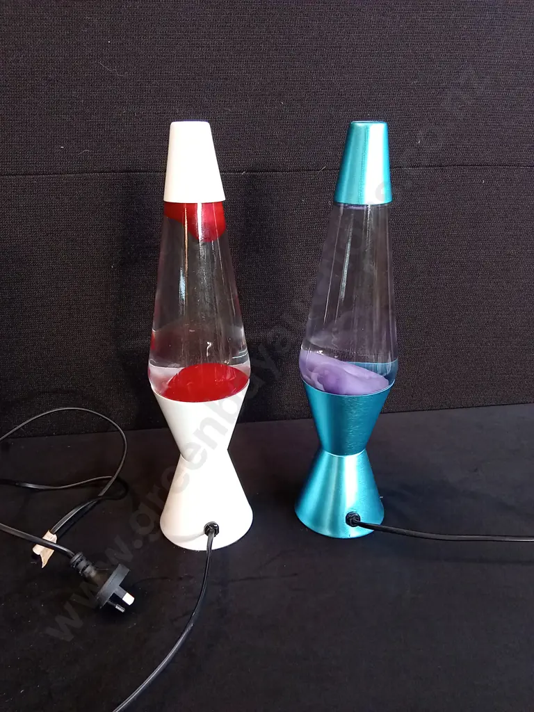 PAIR OF LAVA LAMPS WORKING Image 1++