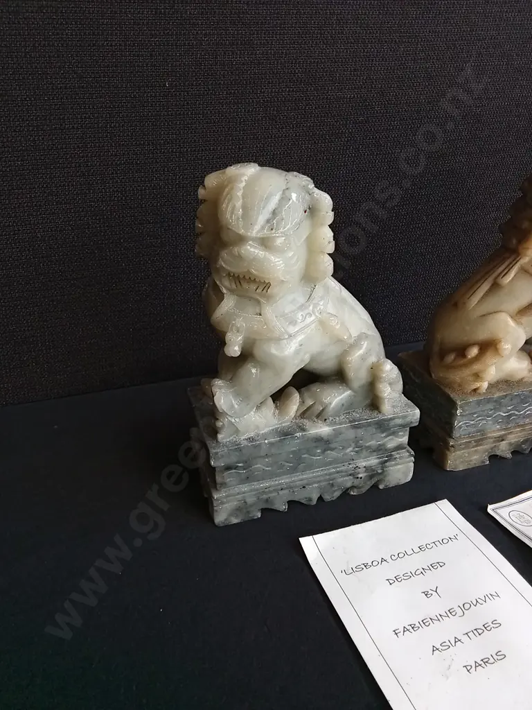 PAIR OF HAND CARVED SOAPSTONE FOODOG LION STATUES Image 1++