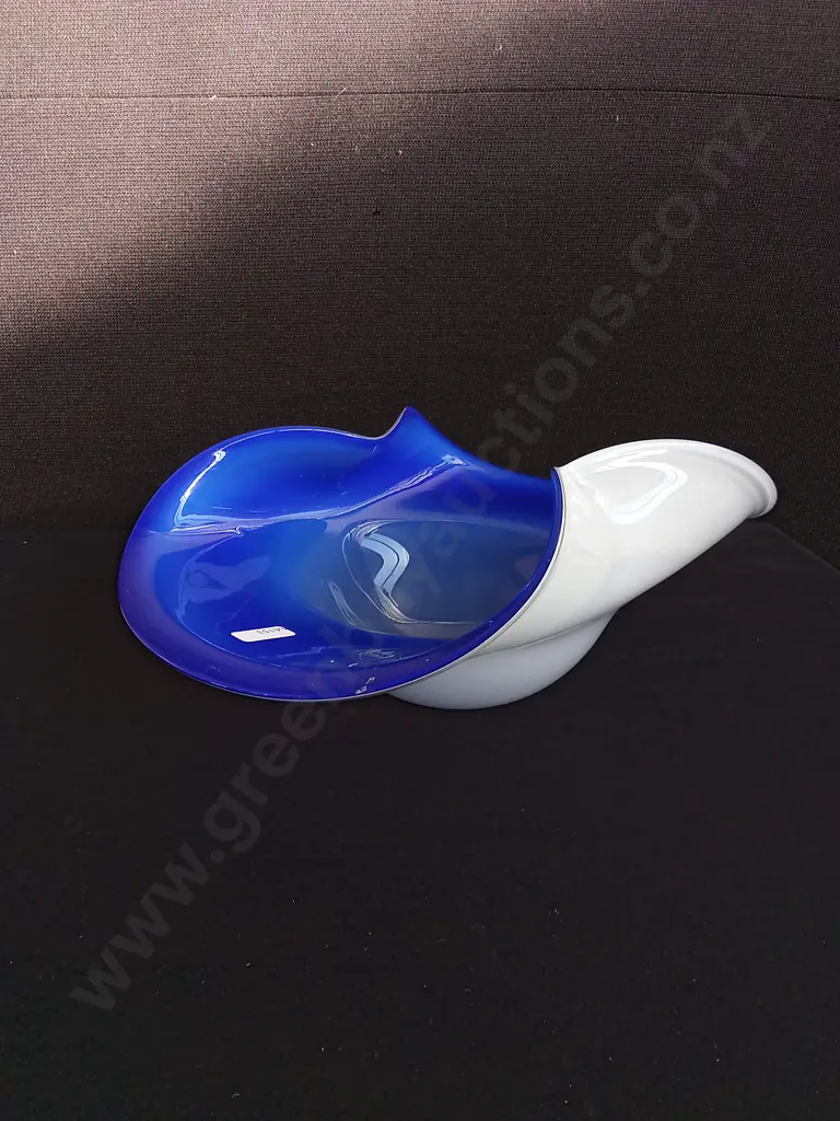 MID CENTURY MODERN BIOMORPHIC GLASS BOWL Image 1++