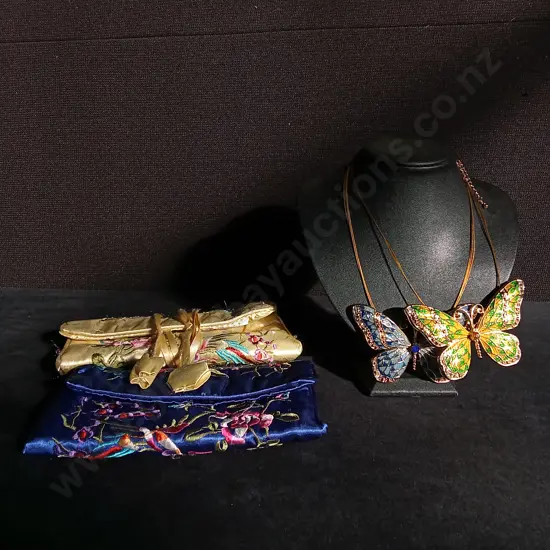 4 PIECES SATIN POUCHES AND BUTTERFLY NECKLACES