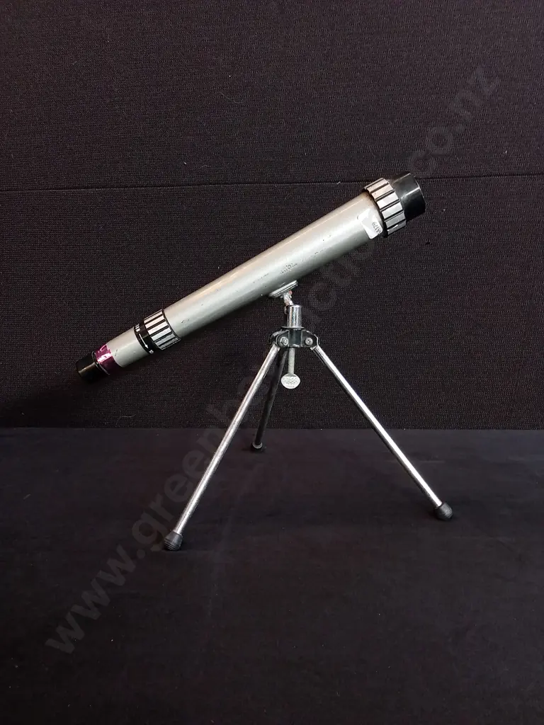 VINTAGE COMPACT SIZE TELESCOPE Image 1++