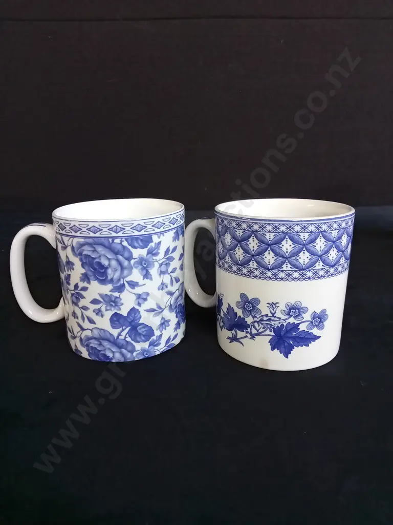 2 SPODE MUGS AND 3 BLUE WILLOW ENGLAND CHURCHILL MUGS Image 1++
