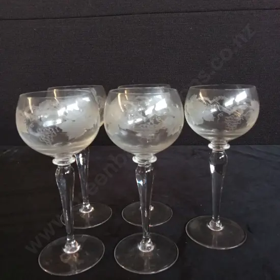 5 CRYSTAL GLASS WINE GOBLETS