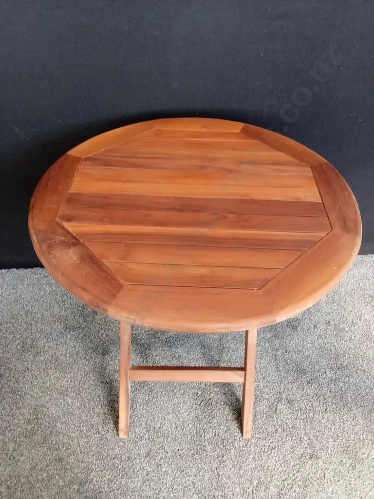 FOLDABLE WOODEN OUTDOOR TABLE Image 1++
