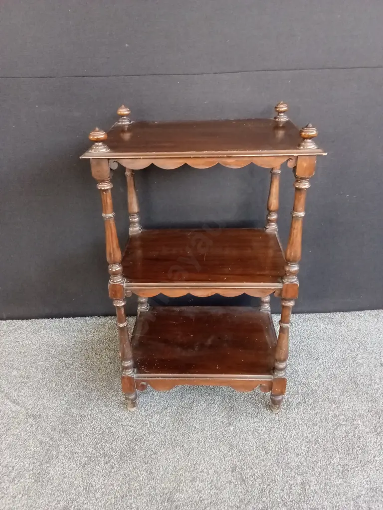 ANTIQUE ENGLISH THREE TIER STAGERE L59CM D44CM H93CM Image 1++