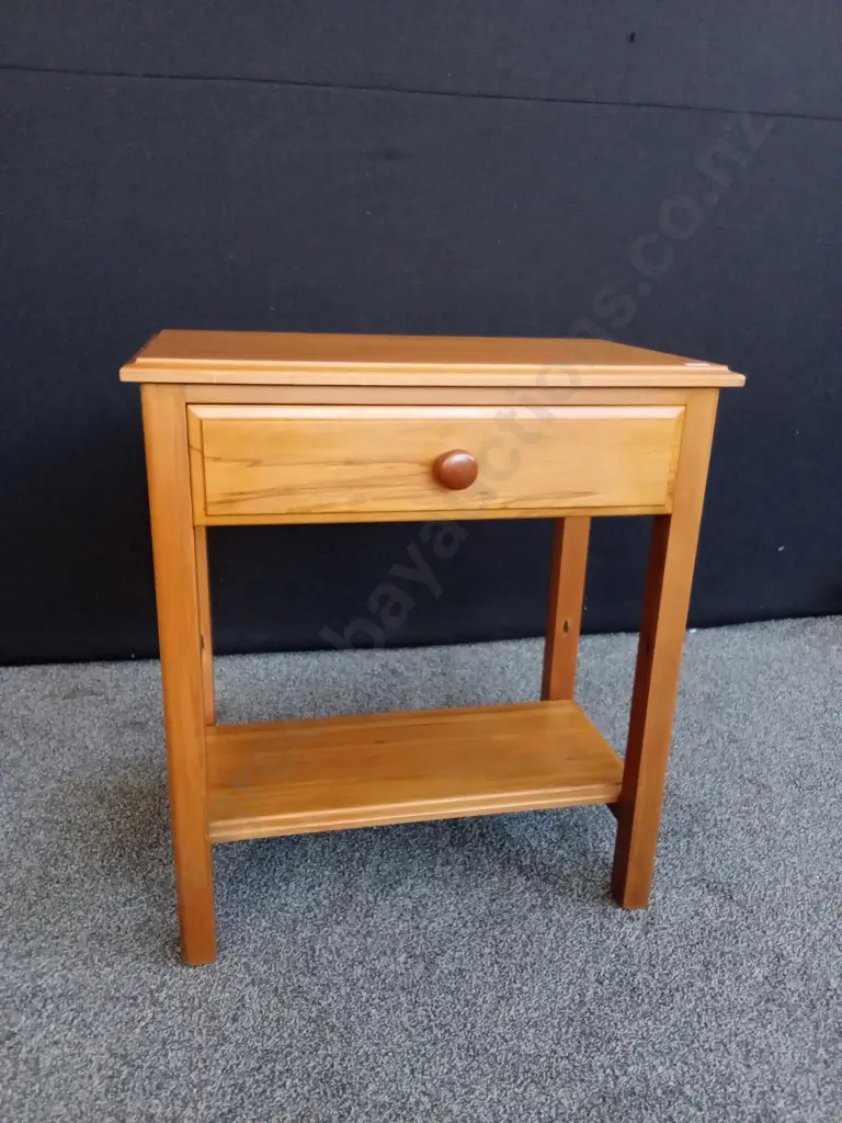 WOODEN SIDE TABLE L62CM D37CM H69CM Image 1++