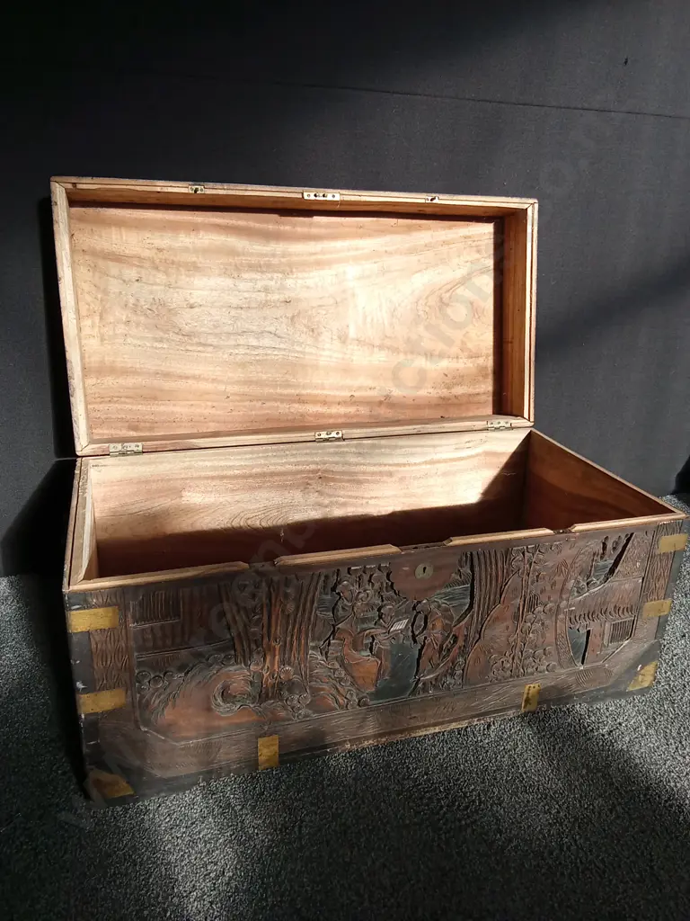 ANTIQUE CHINESE HAND CARVED CAMPHOR WOOD LUGGAGE CHEST L1M D50CM H50CM Image 1++