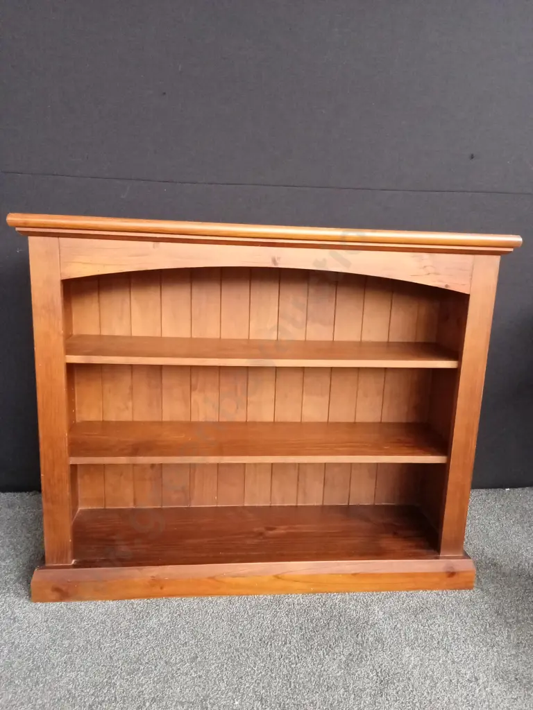 LOW WOODEN BOOKCASE WITH ARCH TOP L1.15M D32CM H94CM WITH 2 REMOVABLE SHELVES Image 1++