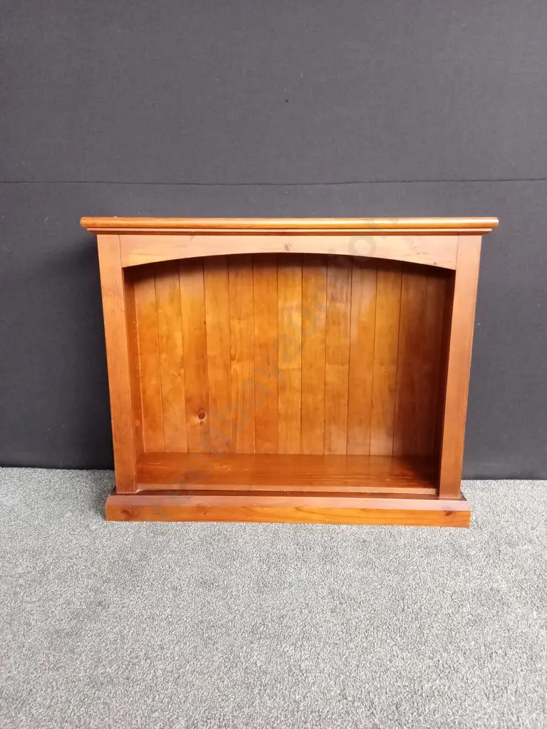 LOW WOODEN BOOKCASE WITH ARCH TOP L1.15M D32CM H94CM WITH 2 REMOVABLE SHELVES Image 1++