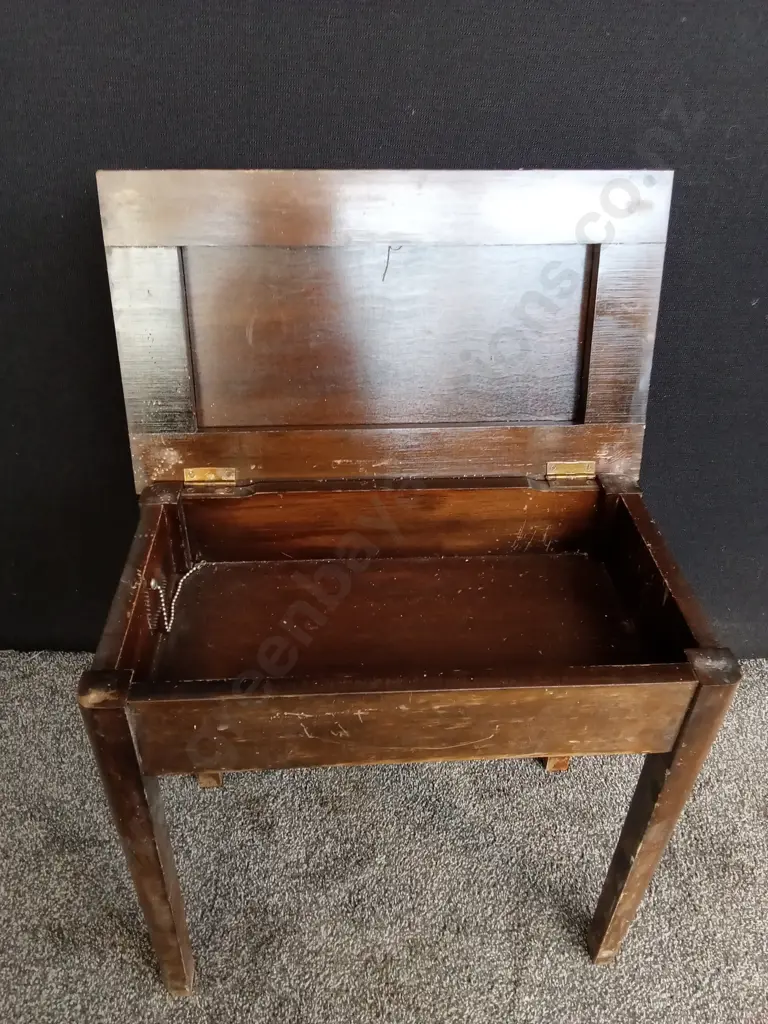 PIANO STOOL WITH COMPARTMENT Image 1++