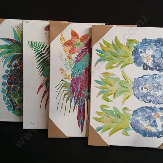 4 PIECES TEXTURED CANVAS ARTWORKS