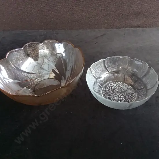 2 FLORAL GLASS BOWLS