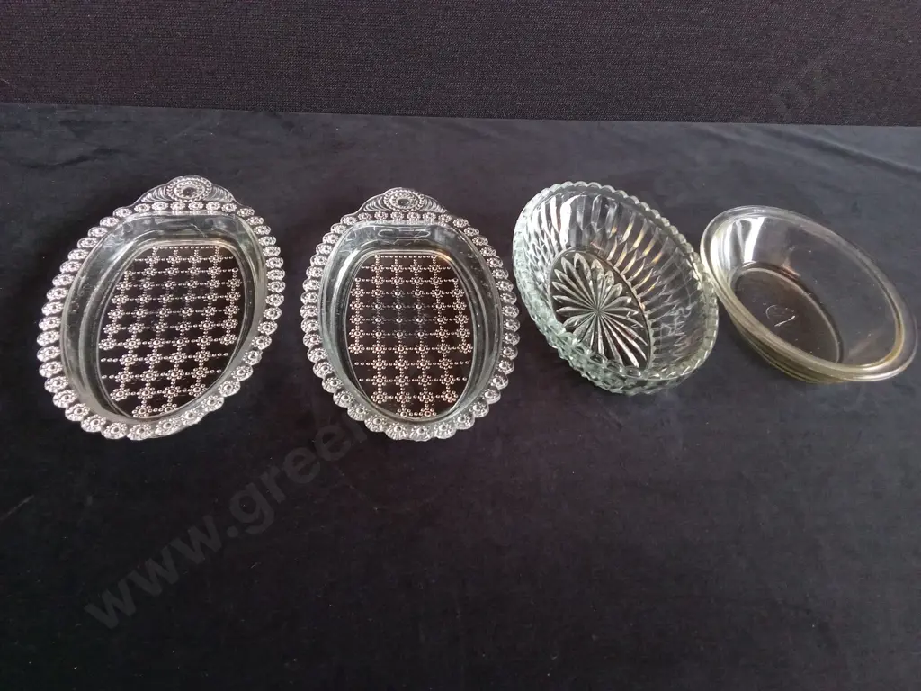 4 PIECES GLASS DISHES Image 1++