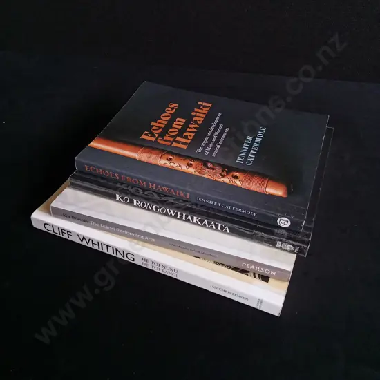4 MAORI BOOKS