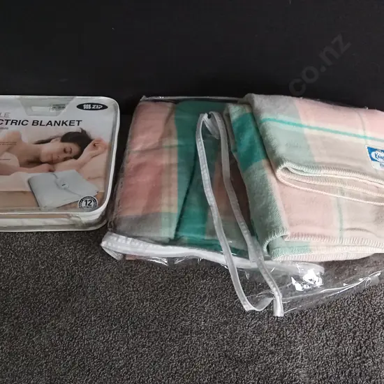 2 100% PURE VIRGIN WOOL MADE IN NEW ZEALAND AND SINGLE ELECTRIC BLANKET