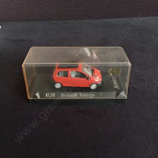 1:43 SCALE SOLIDO 1528 RENAULT TWINGO DIE CAST MODEL