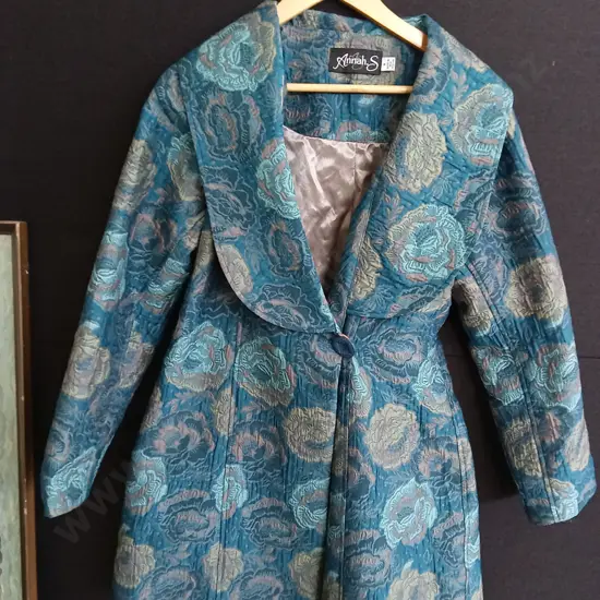 ANNAH S COAT SIZE M