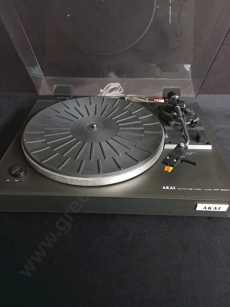 VINTAGE AKAI AP-B20 TURNTABLE Image 1++