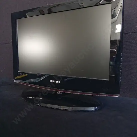 SAMSUNG TV