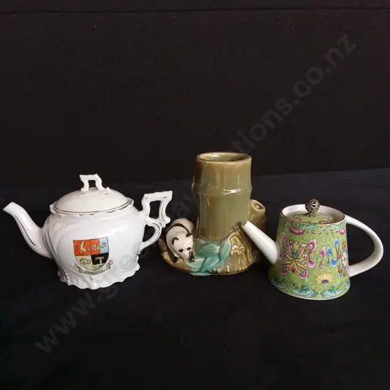 3 CERAMIC ITEMS
