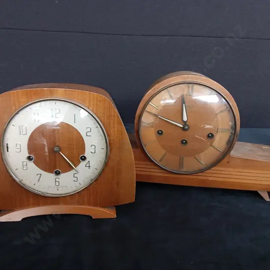 2 VINTAGE MANTEL CLOCKS