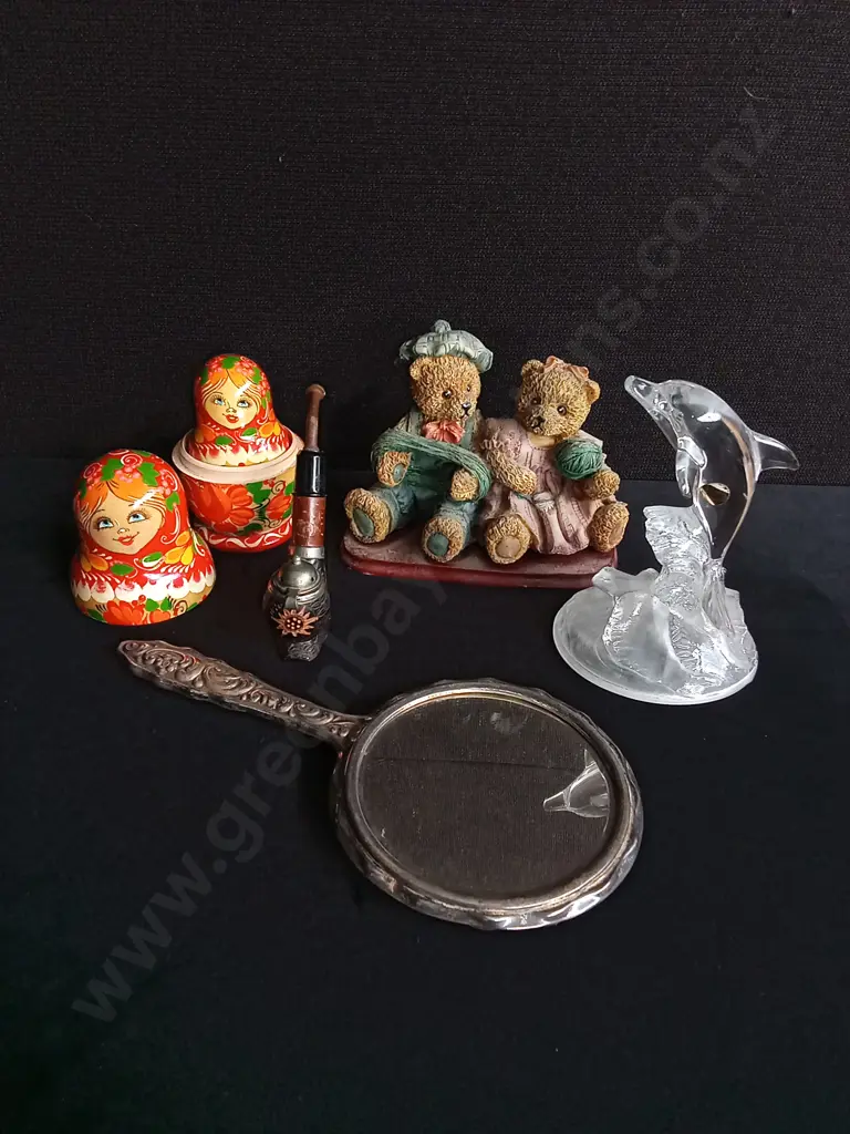 5 PIECES VINTAGE ITEMS AND DECOR Image 1++