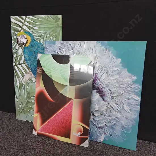 3 PIECES ARTWORKS ON CANVAS AND BOARD