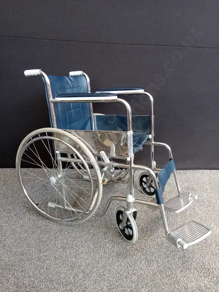 WAGNER BUDGET WHEELCHAIR Image 1++