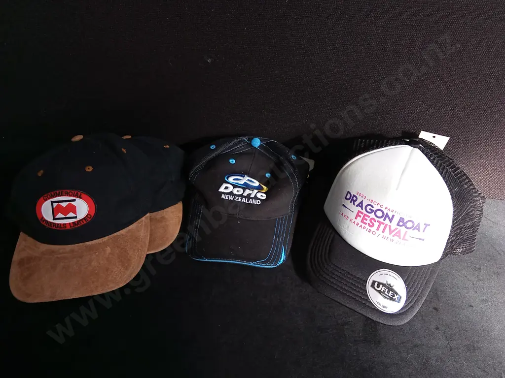 7 PIECES BRAND NEW CAPS Image 1++