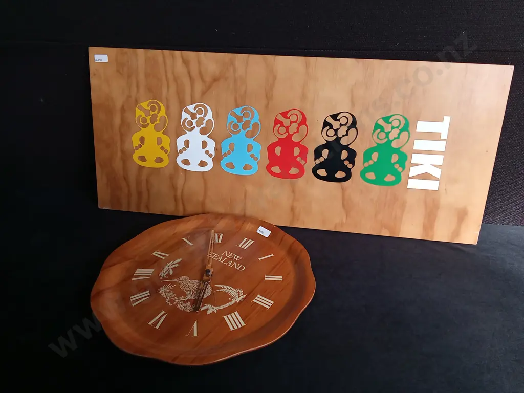 2 PIECES WOODEN DECOR Image 1++