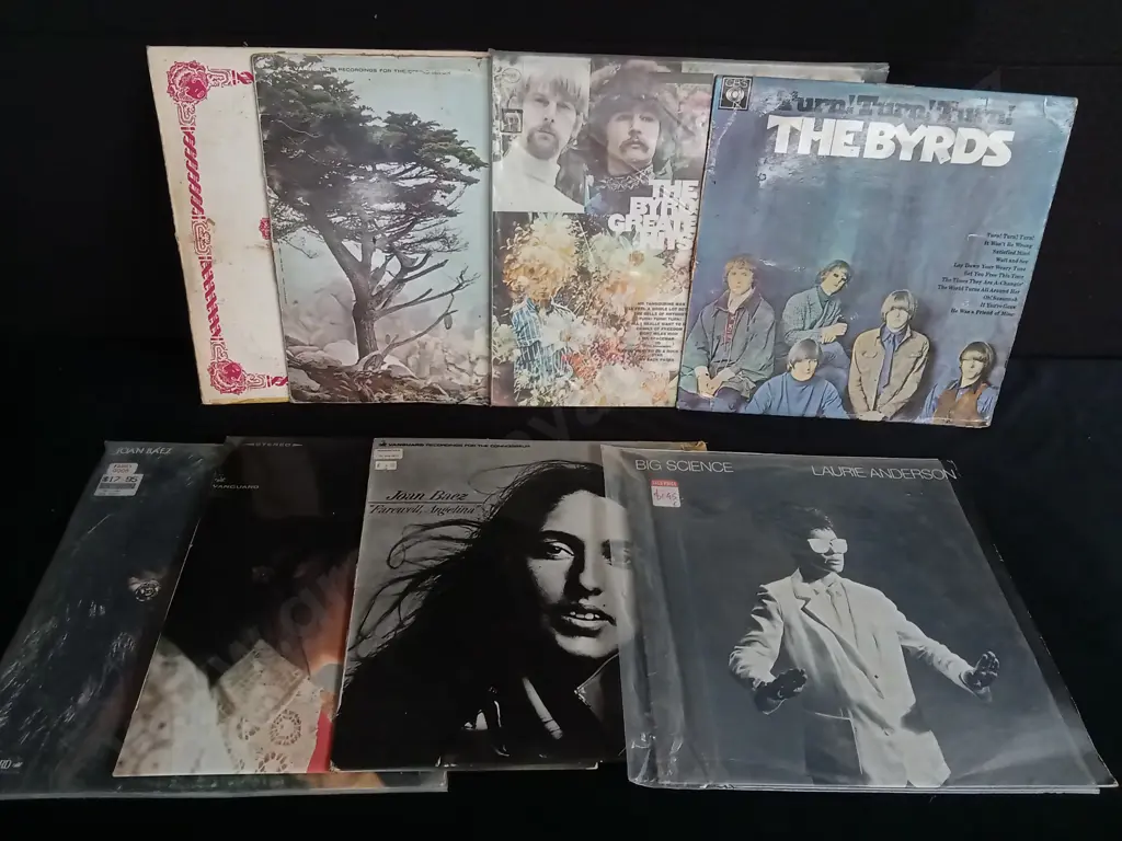 8 VINTAGE VINYL RECORDS Image 1++
