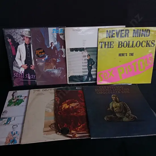 8 VINTAGE VINYL RECORDS