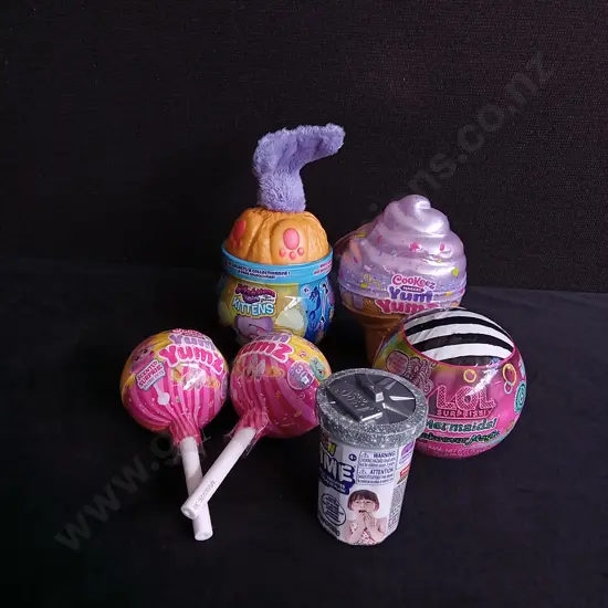 6 PIECES BRAND NEW TOYS
