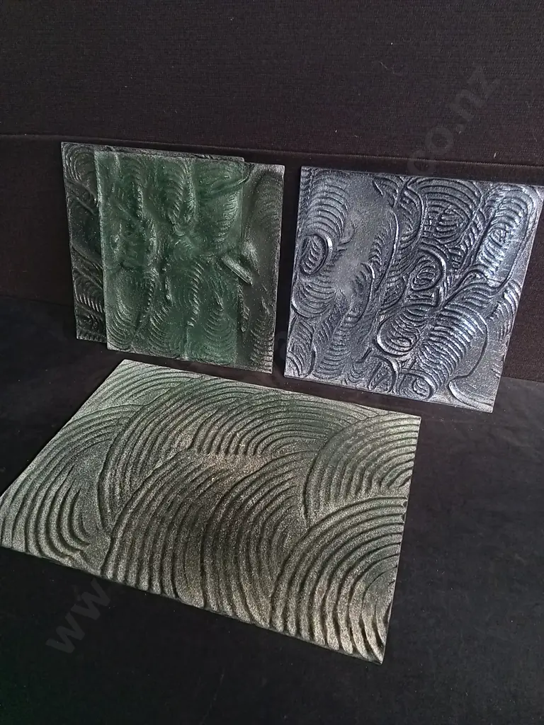 TEXTURED GLASS PANELS Image 1++
