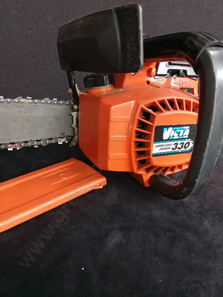 VICTA GARDEN SERIES CHAINSAW 330 Image 1++