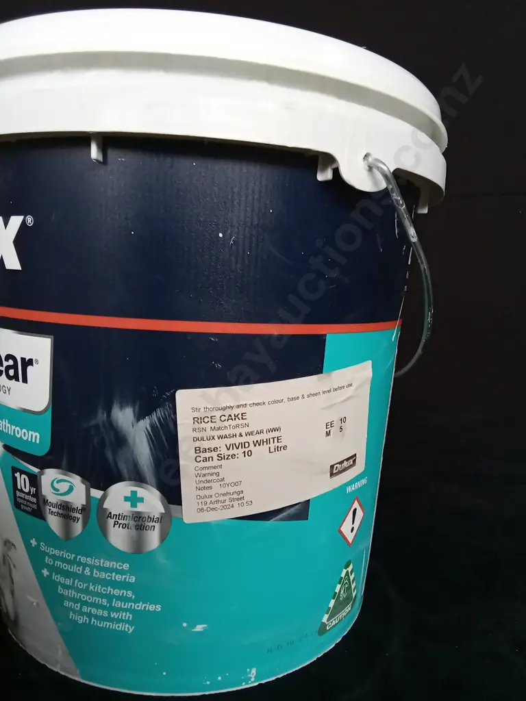 DULUX WASH & WEAR 10 LITRE OF "RICE CAKE" PAINT OPENED Image 1++