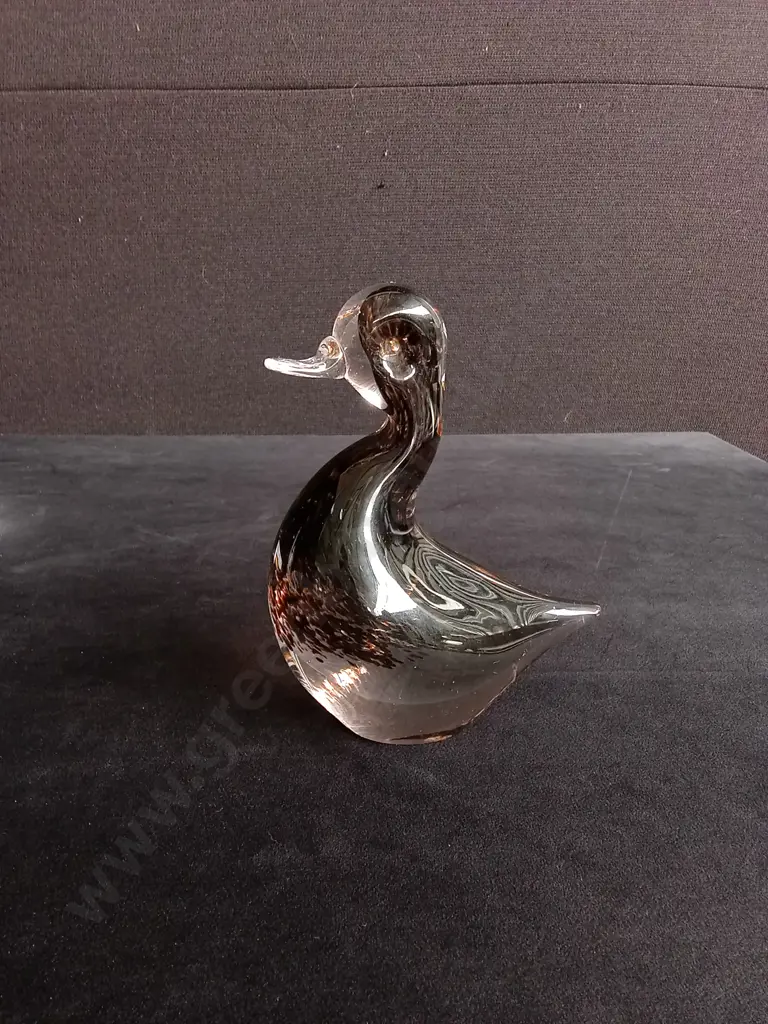VINTAGE WEDGEWOOD ART GLASS DUCK PAPERWEIGHT 16CM HIGH Image 1++