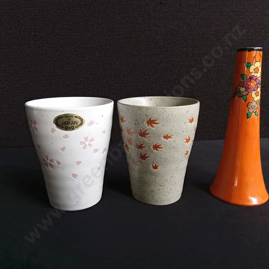 PAIR OF JAPANESE TUMBLERS AND VINTAGE JAPANESE PORCELAIN SALT/ PEPPER SHAKER