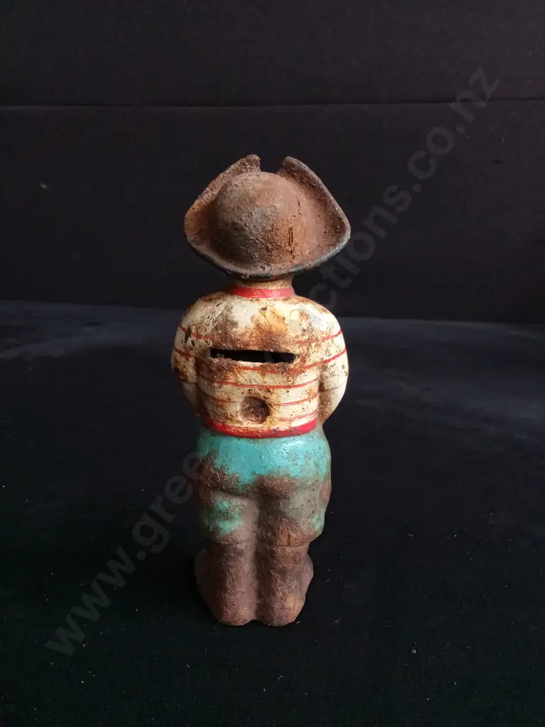 VINTAGE CAST IRON PIRATE STILL BANK, HAND PAINTED 15CM HIGH Image 1++