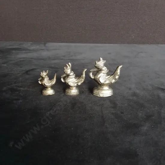 SET OF 3 VINTAGE CAST ROOSTER OPIUM SCALE WEIGHTS
