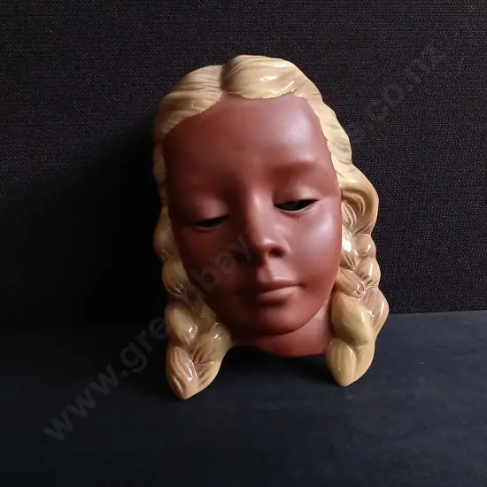 VINTAGE CORTENDORF CERAMIC WALL MASK 3473 GIRL WITH BLONDE BRAIDS WEST GERMANY 1950S