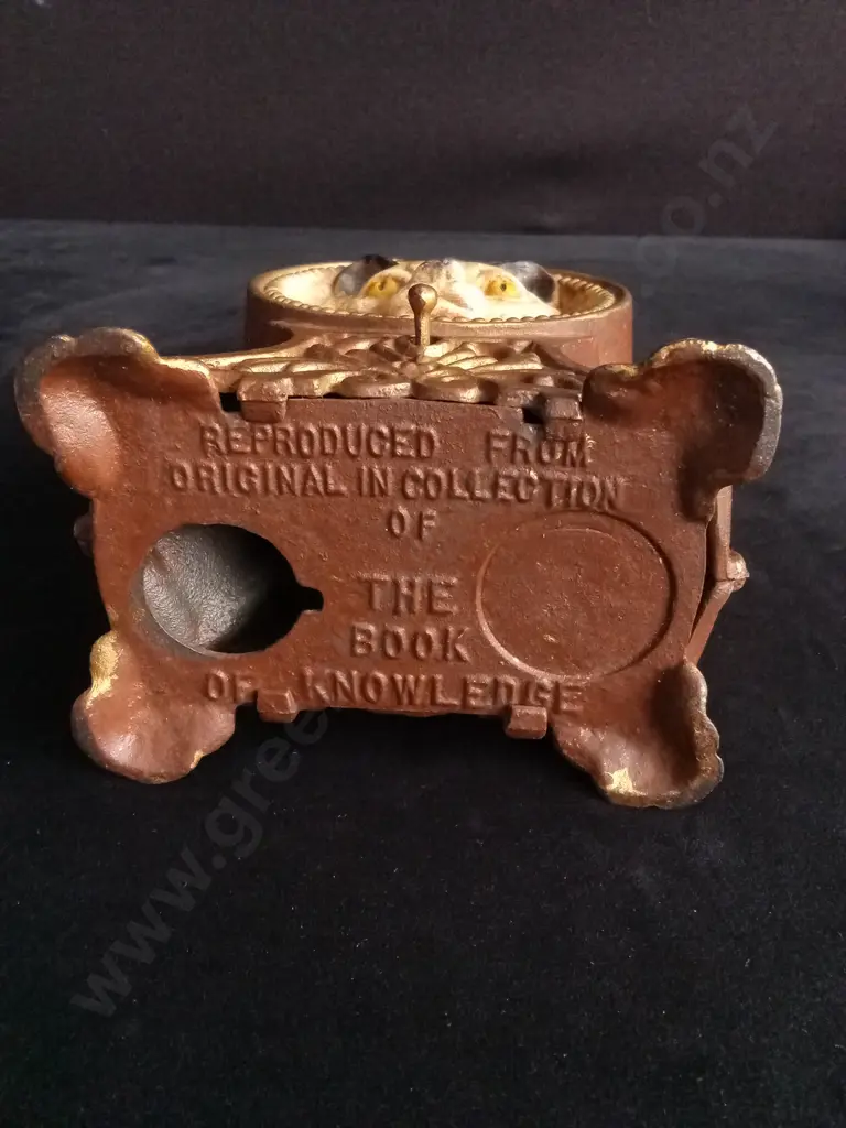 VINTAGE BOOK OF KNOWLEDGE "CAT & MOUSE" CAST IRON MECHANICAL COIN BANK 20CM HIGH Image 1++
