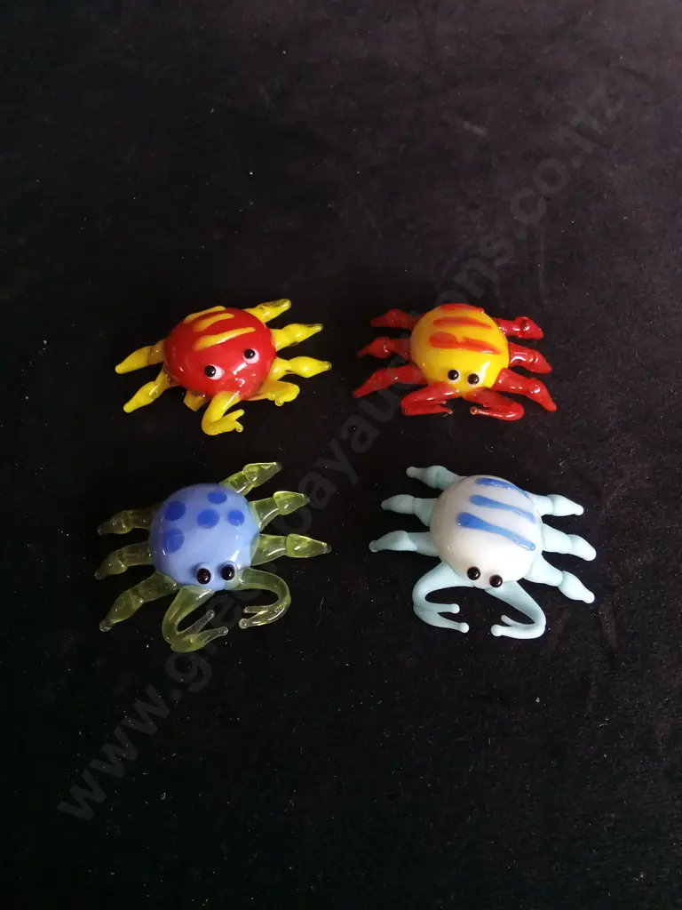 4 GLASS CRABS Image 1++