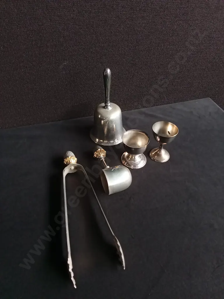 5 PIECES VINTAGE SILVER PLATE COCKTAIL AND BREAKFAST SERVICE ITEMS, INCLUDING BELL AND EGG CUPS Image 1++
