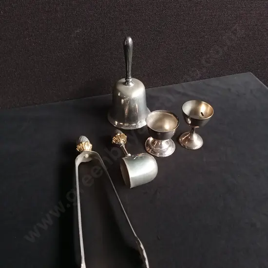 5 PIECES VINTAGE SILVER PLATE COCKTAIL AND BREAKFAST SERVICE ITEMS, INCLUDING BELL AND EGG CUPS