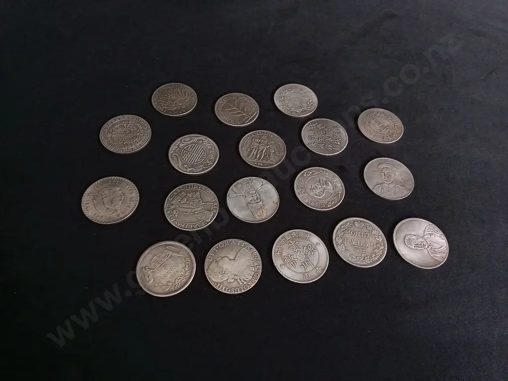 COLLECTION OF COINS Image 1++