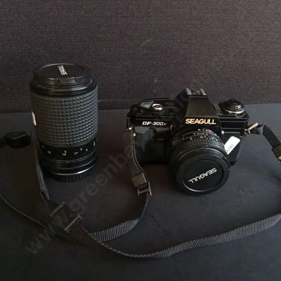 VINTAGE SEAGULL DF-300X 35MM SLR FILM CAMERA AND SEAGULL ZOOM LENS