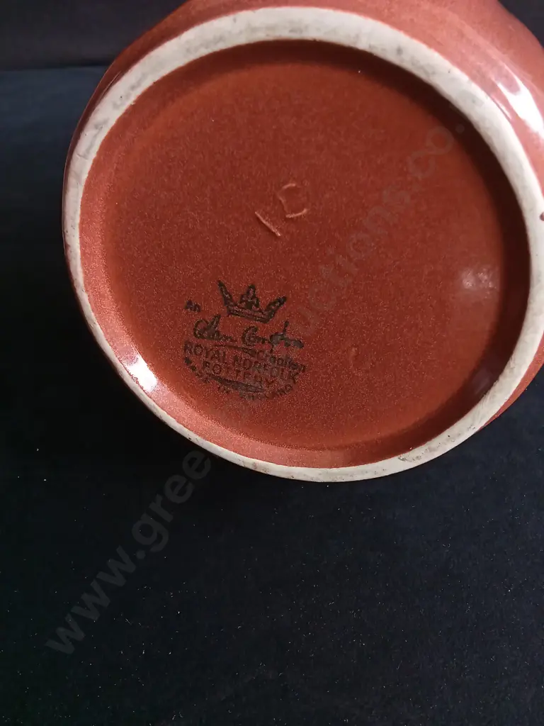 3 PIECES VINTAGE POTTERY VASES Image 1++